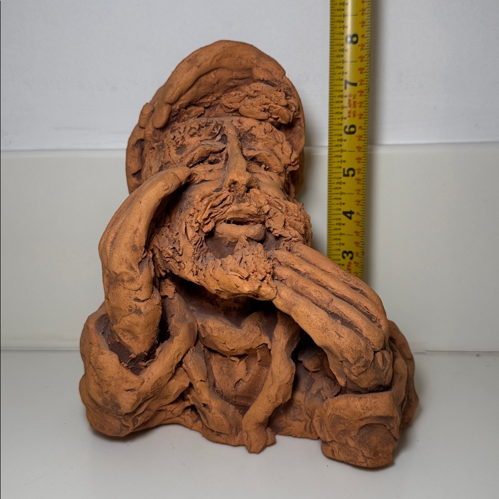 Vintage Expressive Rustic Terracotta Sculpture ‘The Sea Officer’ by Bill Hoskins - Picture 6 of 7